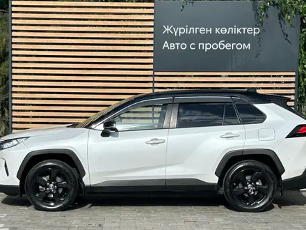 Toyota RAV4 2021 года за 13 990 000 тг. в Алматы – фото 4