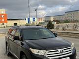 Toyota Highlander 2013 года за 12 000 000 тг. в Актау