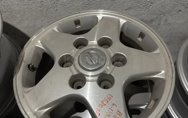 R15 originally Комплект. Pcd 6/139.7 за 45 000 тг. в Алматы