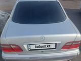 Mercedes-Benz E 320 2001 годаfor5 300 000 тг. в Алматы – фото 4