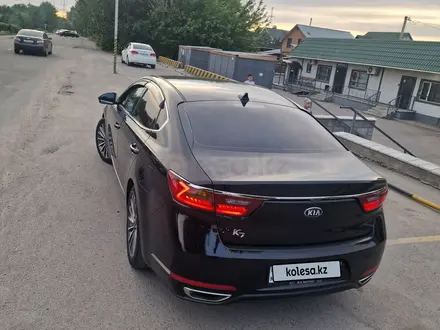 Kia K7 2017 года за 9 100 000 тг. в Алматы – фото 7