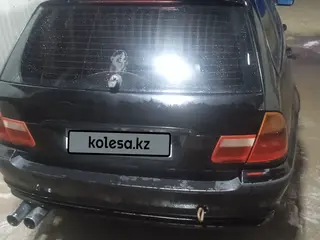 BMW 323