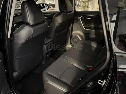 Toyota RAV4 Luxe+ 2025 года за 20 190 000 тг. в Усть-Каменогорск – фото 12