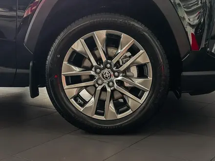 Toyota RAV4 Luxe+ 2025 года за 20 190 000 тг. в Усть-Каменогорск – фото 14
