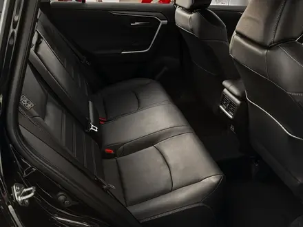 Toyota RAV4 Luxe+ 2025 года за 20 190 000 тг. в Усть-Каменогорск – фото 13