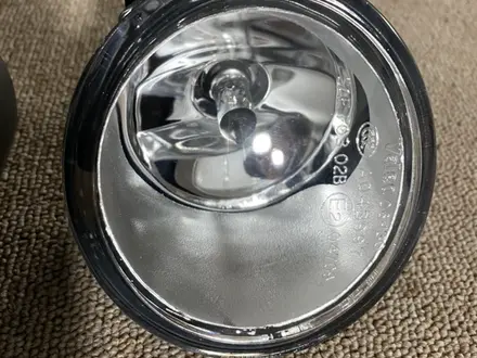 Противотуманка — Toyota RAV4 2006-2013 за 3 000 тг. в Алматы – фото 7