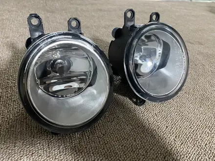 Противотуманка — Toyota RAV4 2006-2013 за 3 000 тг. в Алматы – фото 8