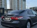 Toyota Camry 2018 годаүшін8 500 000 тг. в Актау – фото 9