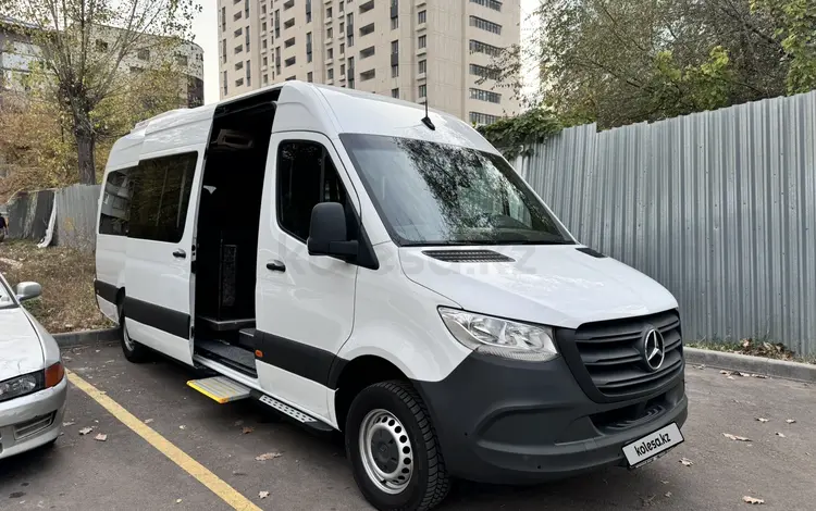 Mercedes-Benz Sprinter 2019 года за 38 000 000 тг. в Алматы