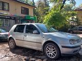 Volkswagen Golf 2001 года за 2 200 000 тг. в Алматы – фото 2