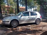 Volkswagen Golf 2001 года за 2 200 000 тг. в Алматы