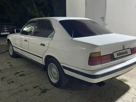 BMW 520 1992 года за 2 300 000 тг. в Алматы – фото 6