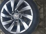 Летние шины R17 с дисками. за 190 000 тг. в Шымкент – фото 2