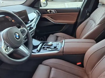BMW X5 2025 года за 58 000 000 тг. в Костанай – фото 11