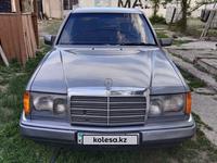 Mercedes-Benz E 230 1992 годаүшін1 700 000 тг. в Астана