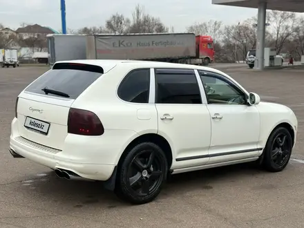 Porsche Cayenne 2005 года за 5 000 000 тг. в Алматы – фото 2