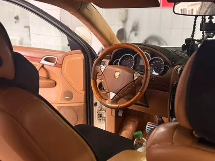 Porsche Cayenne 2005 года за 5 000 000 тг. в Алматы – фото 8
