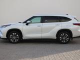 Toyota Highlander Prestige 2022 года за 25 390 000 тг. в Астана – фото 3