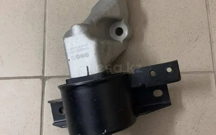 Опора двс S3 за 15 000 тг. в Астана