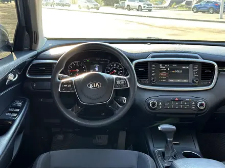 Kia Sorento 2019 года за 9 000 000 тг. в Уральск – фото 22