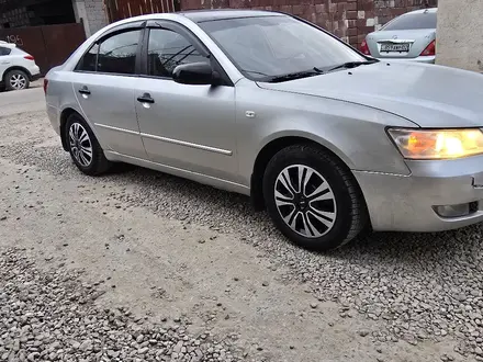 Hyundai Sonata 2007 года за 2 300 000 тг. в Алматы – фото 4