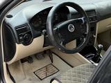 Volkswagen Jetta 2001 годаүшін1 800 000 тг. в Астана – фото 4