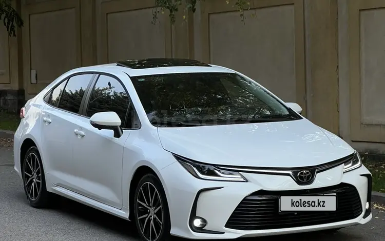 Toyota Corolla 2022 года за 9 800 000 тг. в Алматы