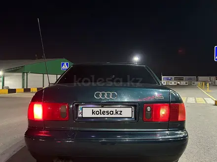 Audi A8 1995 года за 2 700 000 тг. в Караганда – фото 5