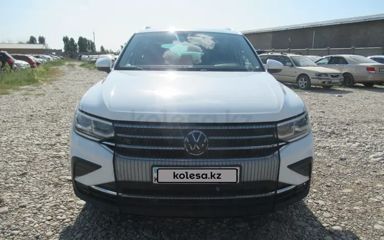 Volkswagen Tiguan 2021 года за 12 695 600 тг. в Шымкент