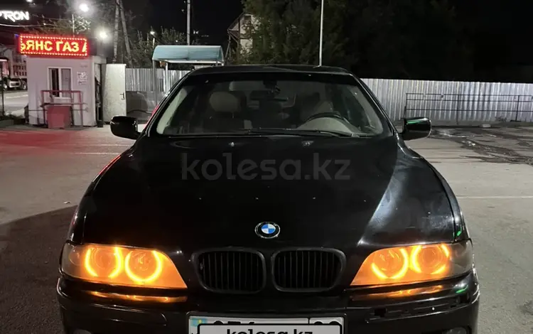 BMW 525 2001 года за 3 300 000 тг. в Алматы