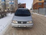 Volkswagen Sharan 1997 года за 1 500 000 тг. в Уральск – фото 3