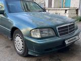 Mercedes-Benz C 200 1995 года за 1 100 000 тг. в Аксу – фото 2