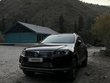 Volkswagen Touareg 2016 года за 17 000 000 тг. в Алматы – фото 2