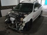 Mazda 323 1998 годаүшін500 000 тг. в Талдыкорган – фото 2