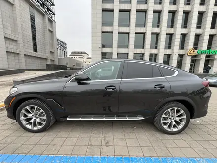BMW X6 2022 года за 51 200 000 тг. в Астана – фото 4