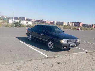Audi 80