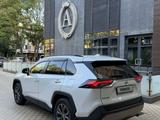Toyota RAV4 2023 года за 15 000 000 тг. в Шымкент – фото 4