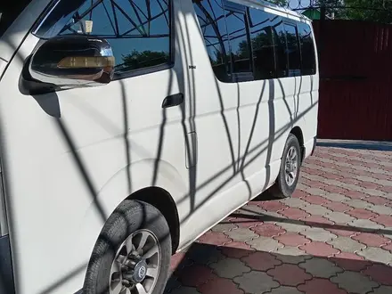 Toyota Hiace 2006 года за 6 700 000 тг. в Алматы