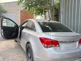 Chevrolet Cruze 2012 года за 1 100 000 тг. в Актау – фото 3