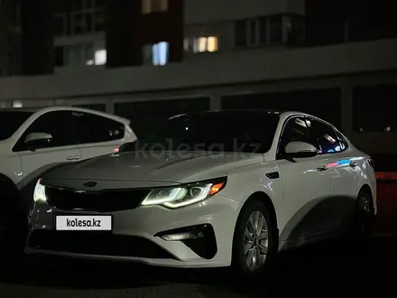 Kia Optima 2019 года за 11 000 000 тг. в Астана – фото 2