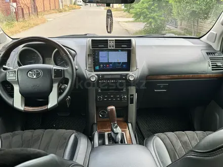 Toyota Land Cruiser Prado 2013 года за 15 884 335 тг. в Тараз – фото 17