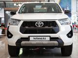 Toyota Hilux Comfort 2025 года за 25 390 000 тг. в Алматы – фото 2