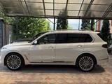 BMW X7 2023 годаүшін51 500 000 тг. в Алматы – фото 2