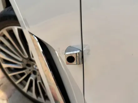 BMW X7 2023 года за 51 500 000 тг. в Алматы – фото 29