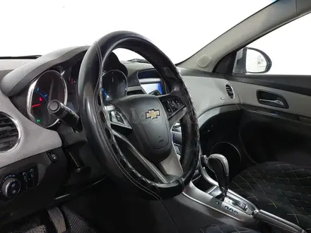 Chevrolet Cruze 2012 года за 4 490 000 тг. в Шымкент – фото 12