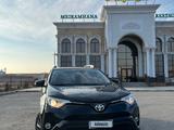 Toyota RAV4 2018 годаfor7 500 000 тг. в Актау – фото 2