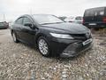 Toyota Camry 2017 года за 8 304 500 тг. в Шымкент – фото 3