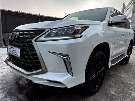 Lexus LX 570 2021 года за 65 000 000 тг. в Алматы – фото 2