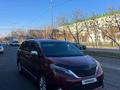 Toyota Sienna 2015 года за 12 500 000 тг. в Атырау – фото 13