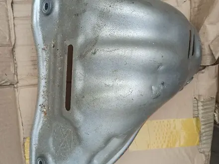 Защита кожух выпускного коллектора Камри 50 за 12 000 тг. в Алматы – фото 2